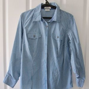 Woman's Van Heusen button up